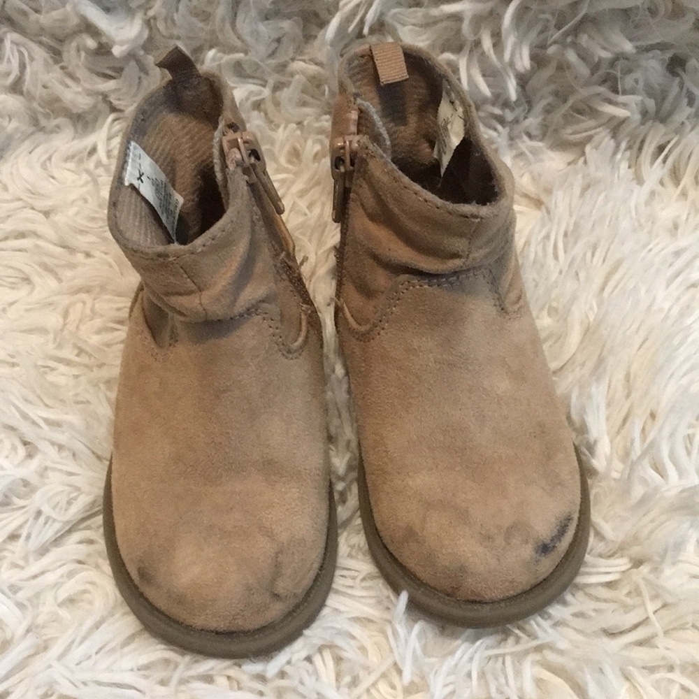 Toddler little boots